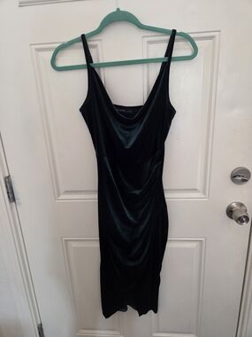 Luxedo Velvet Slip Dress in Deep Green